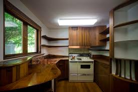 The house stands as one of the most important houses realised by kahn throughout his luminous career, and is the first residence to illustrate his mature architectural ideals. A Study In Modern Stewardship Louis Kahn S Esherick House For Sale