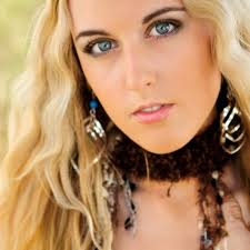 Lacey Powell (@life.dance.fitness.lacey) • Instagram photos and videos