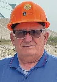 Genaro Smith's Instagram, Twitter & Facebook