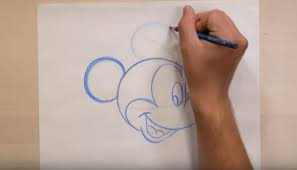 Walt disney animation studios fût créé par walt disney et son frère roy oliver disney en 1923 et le dessin animé blanche neige et les sept nains est l'un des long métrage d'animation qui est sortie. Confinement Apprenez A Dessiner Vos Personnages De Disney Preferes