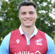 Charlie Barks's Instagram, Twitter & Facebook