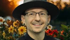 Zachary Bennington's Instagram, Twitter & Facebook