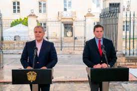 Juan carlos pinzón revela qué vio para decir no tras la firma del acuerdo de paz. 3vqdwpngruv2um