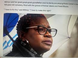 Juanita Mcelroy's Instagram, Twitter & Facebook