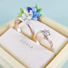 Cincin dapat dijadikan sebagai lambang komitmen antara dua pasangan untuk melangkah menuju pernikahan. Cincin Tunangan Couple Bahan Perak Silver 925 Desain Glossy Sept24 By Sovia Jewelry Shopee Indonesia