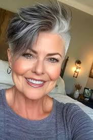 Which hairstyle suits me better?