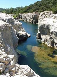 Search over 4399 hotels from $54. Voila Les Abords De La Riviere La Ceze Avec Plus Loin Des Petites Plages De Gros Galets Bild Von Cascades Du Sautadet La Roque Sur Ceze Tripadvisor