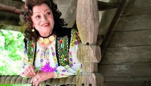 Povestea regelui mihai al româniei, traducerea din engleză de maria bica, bucurești: Maria Ciobanu Biografie Folclor Romanesc