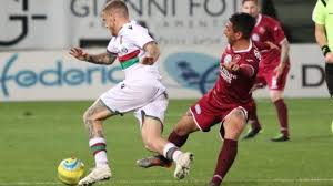 El antiguo defensa italiano del real madrid, christian panucci, dos veces ganador de la liga de campeones, entrenará la próxima temporada al ternana, de la serie b (2ª división italiana). Calcio Serie C Reggina Ternana 1 0 Decide Liotti