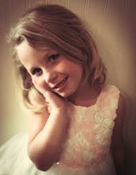 Some of Lily's Senior pictures from last weekend, loved how these turned  out!💗 Lily has the sweetest personality and is absolutely beautiful inside  and out💗She is also a soon to be graduate