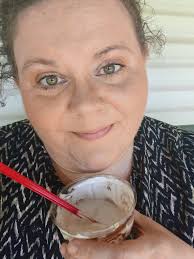 Never had an ice cream 🍦 breakfast 😋 before and certainly not with  alcohol ... .