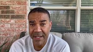 Dancing fountain with balls of fire uptown mall BGC Taguig City