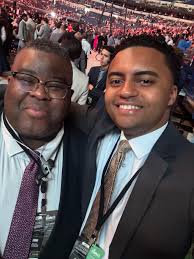 Isaac York (@iyorkie) • Instagram photos and videos