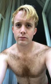 I finally shaved off my beard and I now identify as a twink, please don't @  me in this period of transition.