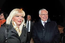 E' scomparso all'età di 71 anni. Veltroni Presenta Quando C Era Berlinguer Le Foto Di Pizzi Formiche Net