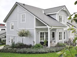 Schwedenhaus skandinavisches holzhaus nordisches bauen und wohnen! Sich Im Hanghaus Wohl Fuehlen Durch Indivduelle Architektur