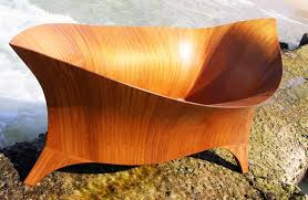 Spaulding dunbar designed wooden catabout. Argo Bathtub Resembles A Beautifully Crafted Wooden Boat Homecrux