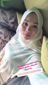 Download millions of videos online. 40 Girl Ideas Beautiful Hijab Girl Hijab Hijab Fashion