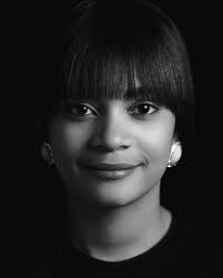 Background Woman Black And White Portrait Photography Black And White Low Key And High Contrast Portrait With Rembrandt Lighting And Black Background Marie Portrait Black And White Portraits Portrait Photography