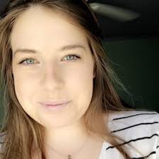 Ashley Straub (@ashley_c_straub)