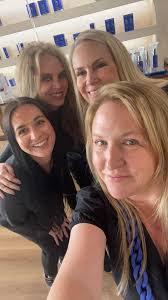 Janelle Bates (@janellecampbellbates) • Instagram photos and videos