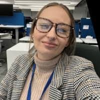 Candice Dublin's Instagram, Twitter & Facebook