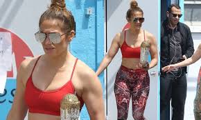 she has never been happier and knows it was meant to be. Jennifer Lopez And Alex Rodriguez Get Vip Access To Their Regular Gym Which Has A Closed Sign Posted Daily Mail Online