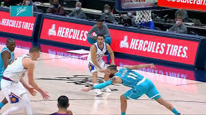 Latest on denver nuggets point guard facundo campazzo including news, stats, videos, highlights and more on racing positions. Facundo Campazzo Assist To Nikola Jokic Dunk Vs Hornets 17 03 2021 Youtube