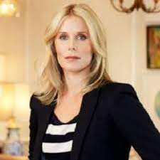 She and lindsey tied the knot in 2000 and have remained together with their three children. Kristen Messner Bio Age Net Worth Height Married Nationality Body Measurement Career