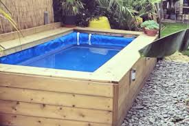 How To Make A Hay Bale Swimming Pool Yes This Is A Real Thing Building A Swimming Pool Homemade Swimming Pools Diy Swimming Pool