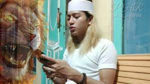 Walau bagaimana pun semua manuskrip yang telah dijumpai tidak jelas nama pengarangnya, yang disebut hanya nama penyalin. Download Muhammad Raihan Mp4 Mp3 3gp Mp4 Mp3 Daily Movies Hub