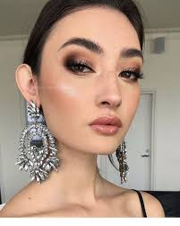 They help make asian women more attractive. Asian Makeup Saubhaya Makeup