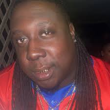 Monique Redding and Kalvosie Gaskin's Wedding Website