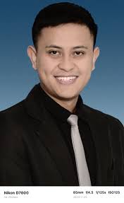 HELY WONG SHIN CHET (黄欣洁）