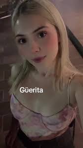 Andrea Mariscal's Instagram, Twitter & Facebook