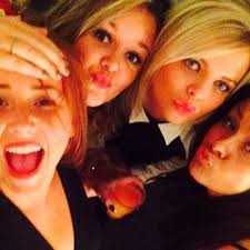 Lynsey Webb (@Lynseywebb93)