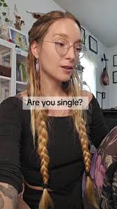 a day in the life of a full-time live streamer who is also a woman.  #livestream #longhair #contentcreator #dating #single