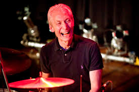 El baterista charlie watts falleció a los 80 años. Chibf19halg9nm