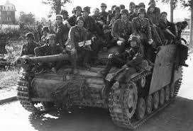 Riding into Battle in Style…. the StuG Assault Gun Battery – Late War Live  Launch Website