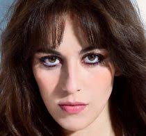 El fado de Sara Correia en Womad 2020: «Esta música es, sin duda, todos los  sentimientos que tenemos”