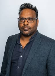 Tim Coll's Instagram, Twitter & Facebook