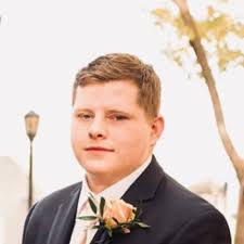 Timothy Schott (@Tiimmaayyy)