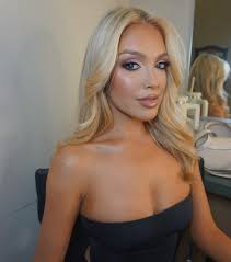 Lainey V (@laineyvance_) · Instagram 照片和视频