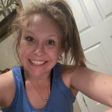 Mallory Fraser's Instagram, Twitter & Facebook