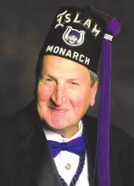 Raymond T. Dietz, 33°