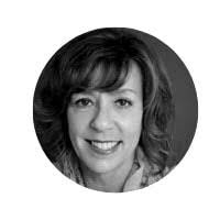 Michele Egan's Instagram, Twitter & Facebook