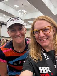 From the roar of the fans to the rythm of her footsteps, @camille_bruyas is  steadily clocking off the kilometers as she battles for the podium. Video —  @sarinasoriano_ #Salomon #SalomonRunning