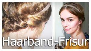 Frisuren mit haarband du kannst es versuchen. Haare Hochsteckfrisur Mit Haarband Leicht Und Schnell Haarbandfrisur Youtube