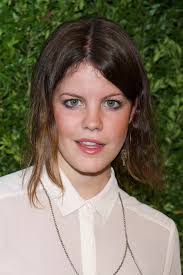 Reparto de Los protegidos: A.D.N. (serie 2022). Creada por Curro Serrano,  Carlos García Miranda