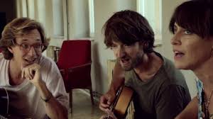 Along with her solo efforts supported by arts & crafts, she's also a part of the 15. Leslie Feist Kings Of Convenience People 2018 Rehearsal Youtube